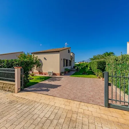 Rentopolis Selly Villas Willa Campofelice Di Roccella