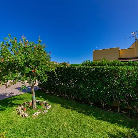 Rentopolis Selly Villas * Campofelice Di Roccella
